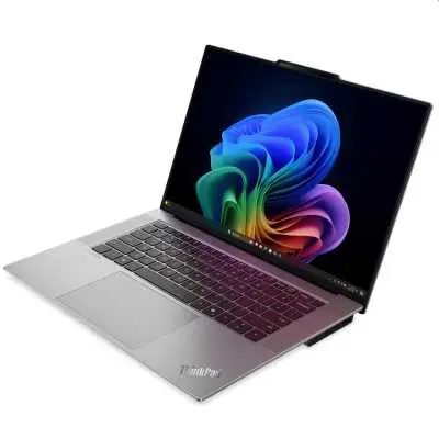 Lenovo ThinkPad laptop 15,3" 2880x1800 Cu7-358H 32GB 1TB Win11 : 21VV003QHV fotó